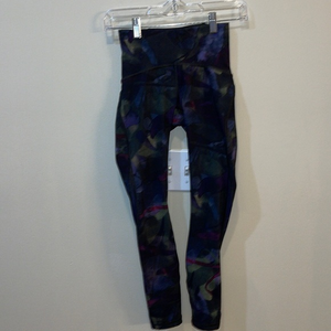 Lululemon leggings. Size 2.‎ Green purple black.